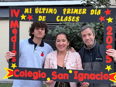 Último primer día IV°Medios 2025