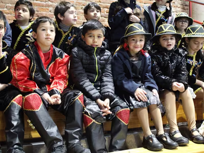 Bailes Folclóricos - Primer Ciclo