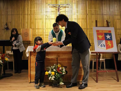 Liturgia Imposición de Insignia Kínder