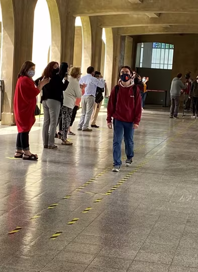 "El Pasillo" IVº Medios
