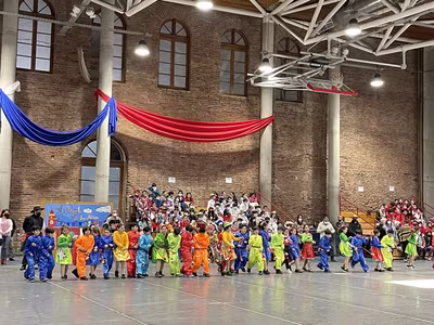 Danzas Folclóricas 3° y 4° Básicos
