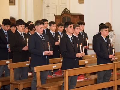 Sacramento de la Confirmación III° Medios