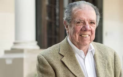 Juan Eduardo García - Huidobro Saavedra, exalumno del Colegio San Ignacio,  recibe  el Premio Nacional de Ciencias de la Educación 2023