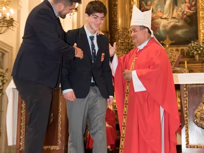 Sacramento de la Confirmación III° Medios