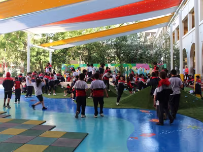Nuevo patio en el Colegio