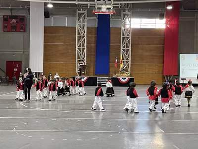 Danzas Folclóricas Pre Kínder y Kínder