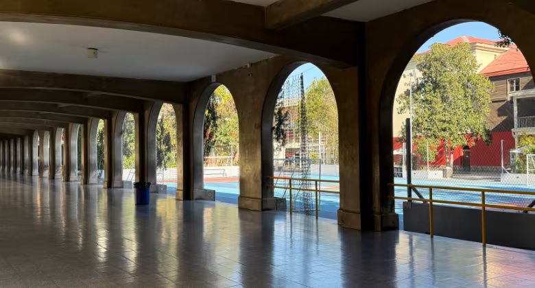 Información horario de salida de los/as estudiantes - jueves 11 y viernes 12 de septiembre 2025