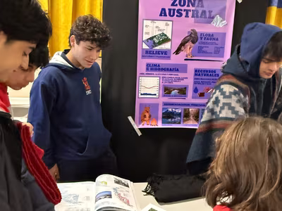 Feria de Geografía Física: aprendizaje significativo y colaboración intergeneracional