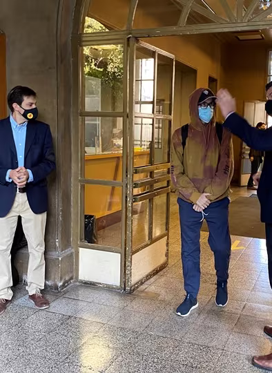 IVº Medios vuelven al Colegio...