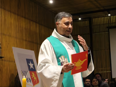 Liturgia Imposición de Insignias Kínder
