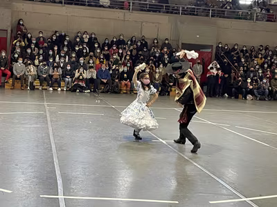 Danzas Folclóricas Pre Kínder y Kínder