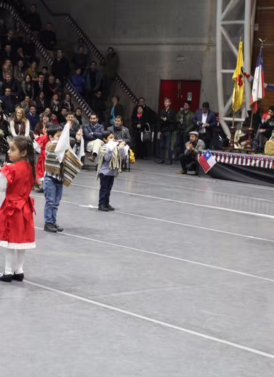 Bailes Folclóricos - Primer Ciclo